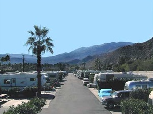 Happy Traveler RV Park - Palm Springs CA