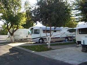 Travelhome RV Park - Yuba City CA