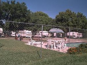 Covered Wagon RV Resort - Abilene KS
