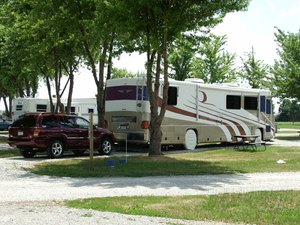 Double J Campground & RV Park - Chatham IL